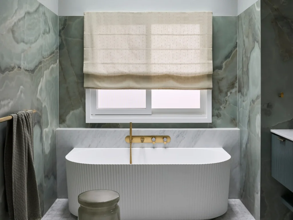 LBI - Northcote - PincipalEnsuite-2